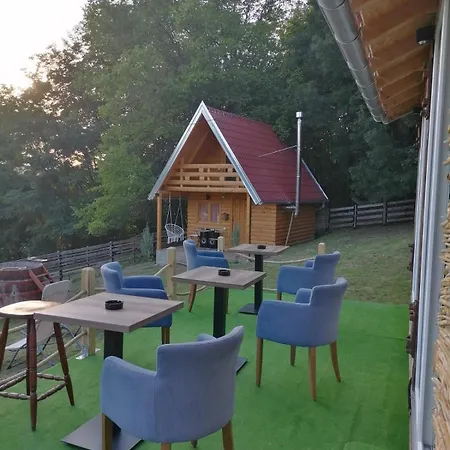 Tacina I Dokina Kolibica Nyaraló Arandjelovac